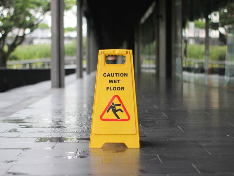 SLIP AND FALL LAWYER: How To Get The Best Attorney For Your Case